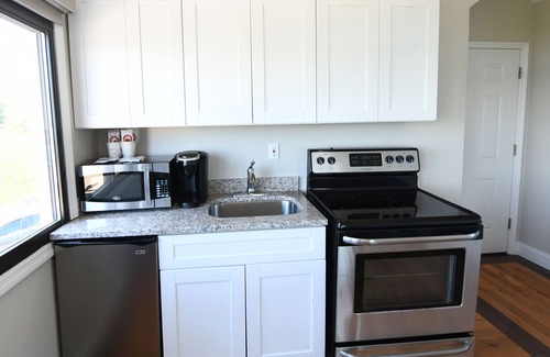 Hampton Bays Hotel | Bayview Resort