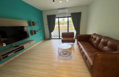 Baharu Apartment | BayView Villas Condo - Premium Unit
