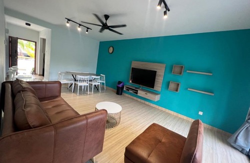 Baharu Apartment | BayView Villas Condo - Premium Unit