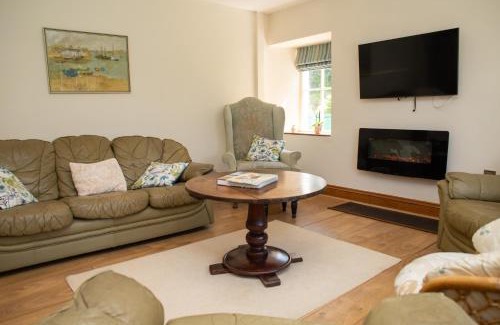 Crymych House | Bayvil Newport, Pembrokeshire