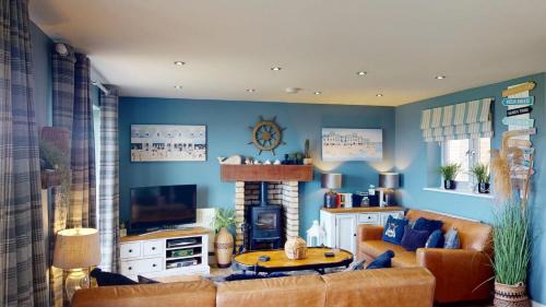 Filey House | Baywatch and Baybreak