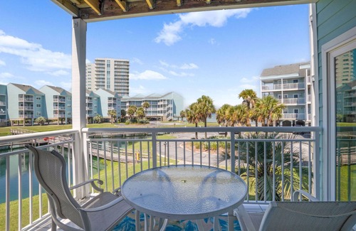 Pensacola Beach Condo | Baywatch F-3