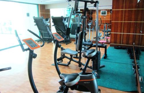 Ermita Night District Apartment | Baywatch Tower