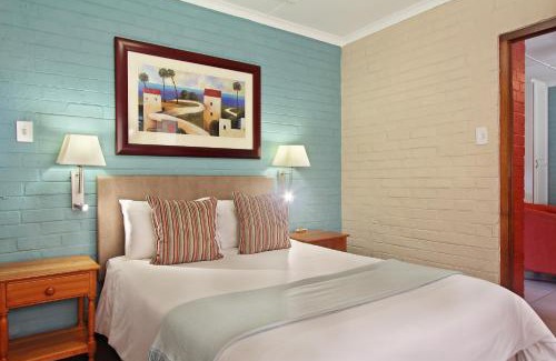 Sedgefield Resort | Baywater Village