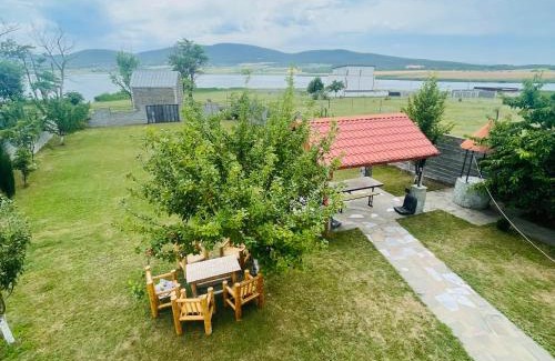 Bazaleti Villa | Bazaleti lake home