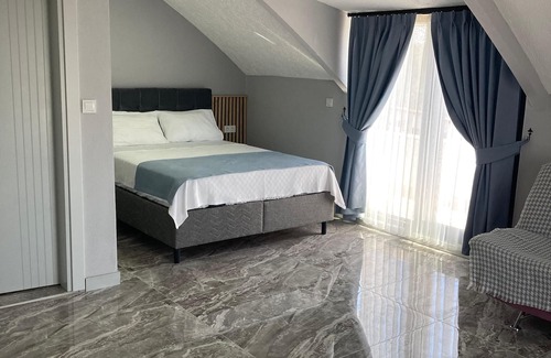 Ezine Hotel | BAZYEL OTEL