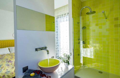 Cabrieres-d'Avignon Bed & Breakfast | BB 12 LUBERON chambres d'hôtes contemporaines