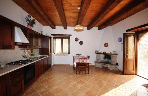 Bomba Apartment | BB Casavacanze Corneto