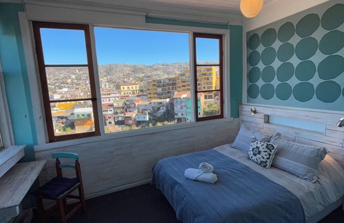 Playa Ancha Bed & Breakfast | BB Casita Yellow