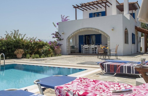 Vouves Villa | BBQ ★ Big private pool ★ Sea View