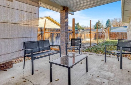 Southeast Boise House | BBQ | FOOSBALL | 3BED/2BATH | NEW