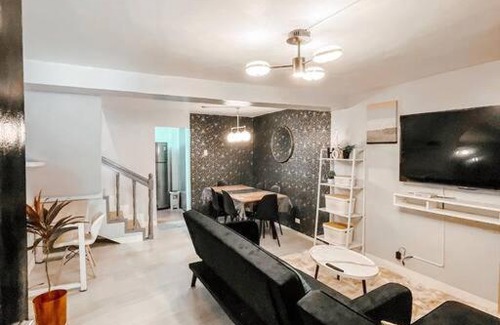 Talisay Apartment | BBQ Grill Karaoke Free Parking Near Anjo World