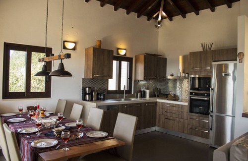 Nopigia Villa | BBQ+Outdoor Kitchen★Lux Stone Villa★ Sea View