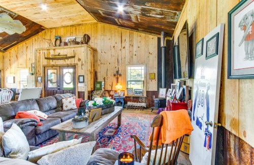 Enterprise House | BBQ Ready Farm-Style Kinston Hideaway with Pool
