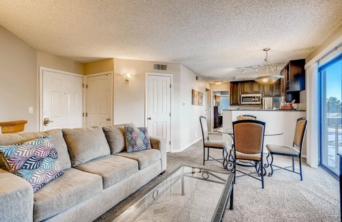 Englewood Condo | BC412434 - Two Bedroom located in DTC Area