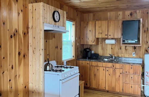 New-Wes-Valley Cabin | BCC Cabin 4