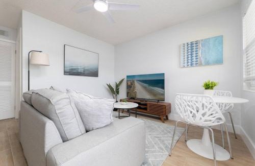 Jacksonville Beach Apartment | Be A Nomad - Beachside Apartments