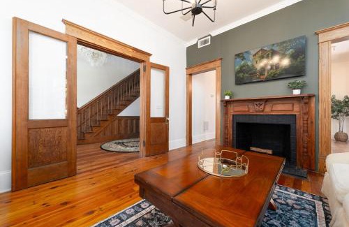 Jacksonville Beach Apartment | Be a Nomad - Charming Pool House 1 block to beach