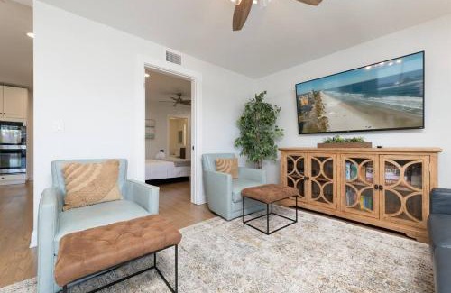 Jacksonville Beach Apartment | Be A Nomad - Ocean views pool home - New listing