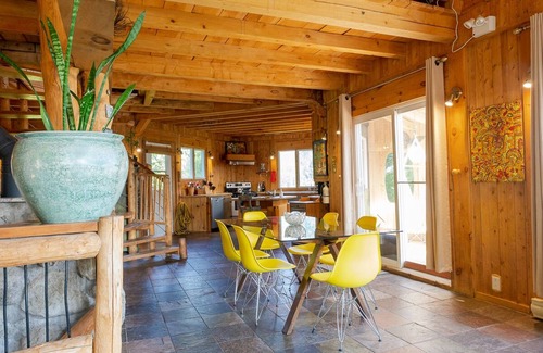 Saint Donat Ski Chalet | Beautiful rustic chalet with a tower and spectacular view. A spa and veranda open all year round.