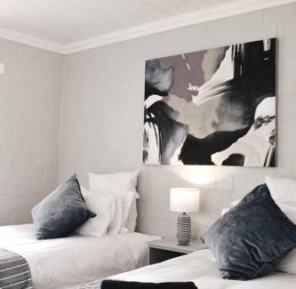 Still Bay House | Be My Guest