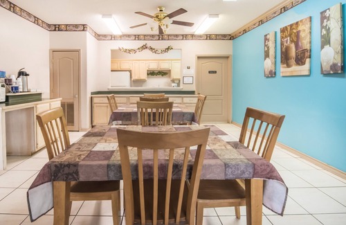 Edinburg Hotel | Be Our Guest in The Rio Grande Valley. Your Home away from Home
