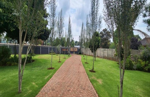 Kempton Park Apartment | Be our guest on 2nd