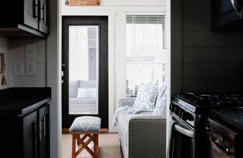Tracy City House | Be Still Tiny House on Monteagle Mountain