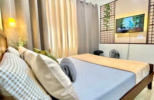 San Dionisio Apartment | Bea’s Transient (Condo Studio Room for 2!)