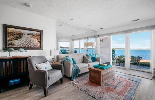 Traverse City Apartment | Beach 106 Direct Access Near Downtown Tart Trail