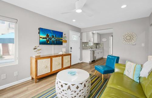 Central Mission Beach House | Beach-2-Bay 2br - In the Heart of Mission Beach