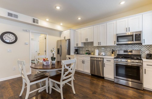 St. Leonard's Tract Condo | Beach 2 blocks with parking and patio