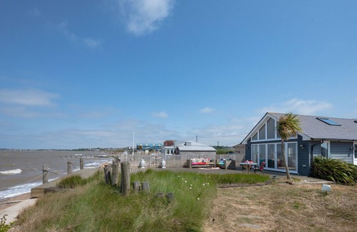 Whitstable House | Beach 221 - One Bedroom House, Sleeps 3