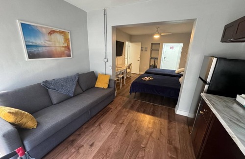 Hollywood South Central Beach Apartment | Beach #3 - Only a few steps to the beach with pool