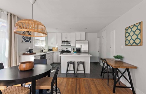 North Pacific Beach House | Beach Abode Walk to the Ocean