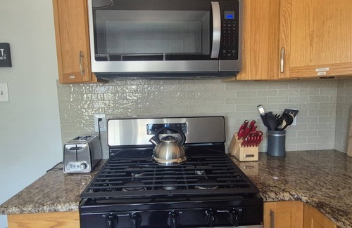Ventnor City House | Beach -AC water park, shows, sports/nBerry Sweet High Sea Escape