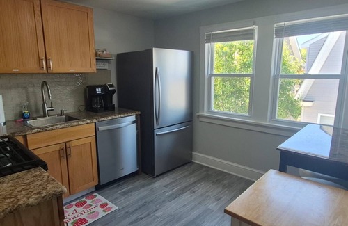 Ventnor City House | Beach -AC water park, shows, sports/nBerry Sweet High Sea Escape