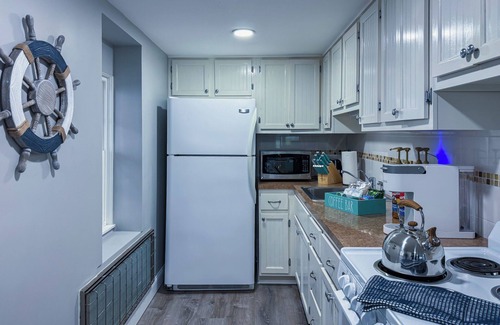 Salisbury House | Beach Access-AC-Free Parking-New Listing Discount