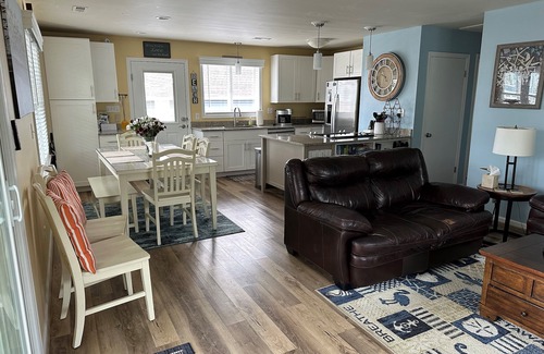 Broadkill Beach House | Beach access at the end of the yard. Delaware Bay view. Renovated/Very Clean