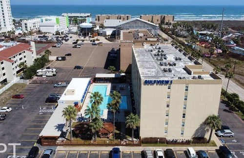 South Padre Island Condo | *Beach access Condo * Nice pool/hot tub area w/bbq (Gulfview I – #213) by RedAwning