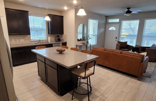 La Porte House | Beach Adjacent Modern 3 Bedroom 3 bath home with King & Queen beds