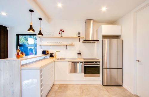 Haumoana House | Beach and Vineyard Escape - Haumoana Beach Home