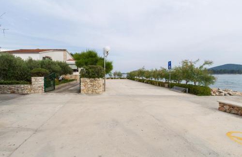 Poljana Apartment | Beach apartment M & B