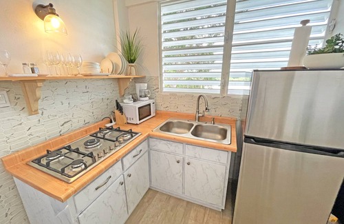 Montalva Apartment | Beach Apartment with Terrace in Playa Santa