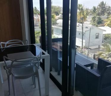 Blue Bay Apartment | Beach Appartement contemporain