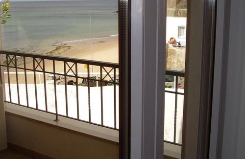 Burgau Apartment | Beach Apt. 1 with beach & sea view
