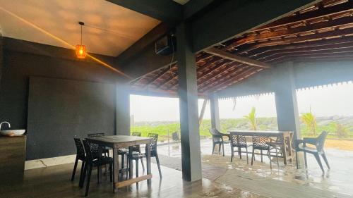 Tonse West Bed & Breakfast | Beach at Deltin