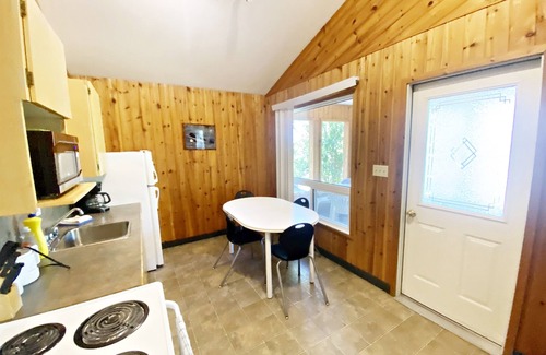 Manitoba Cabin | "Beach Blessing" Beach Front