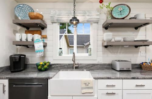 Downtown Cannon Beach House | Beach Blessing