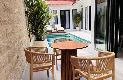 Berawa Villa | Beach Bliss: 4-Bed Villa Melodia, Canggu